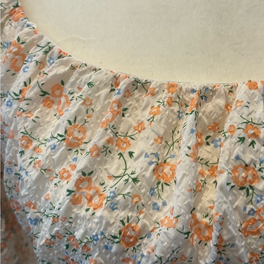 HYFVE Floral Blouse in Orange and Cream - Picture 4 of 10